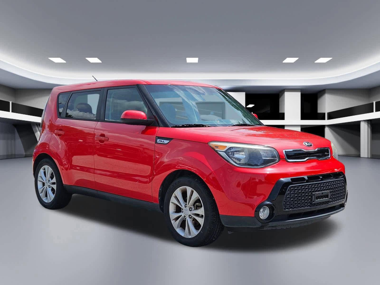 Used 2016 Kia Soul + FWD image 8