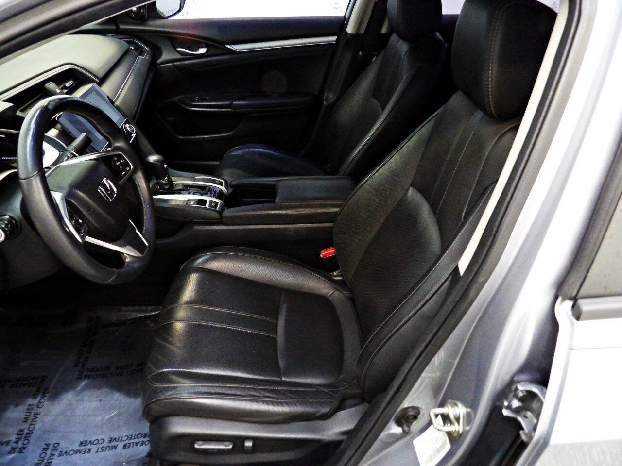 Used 2016 Honda Civic Touring image 8