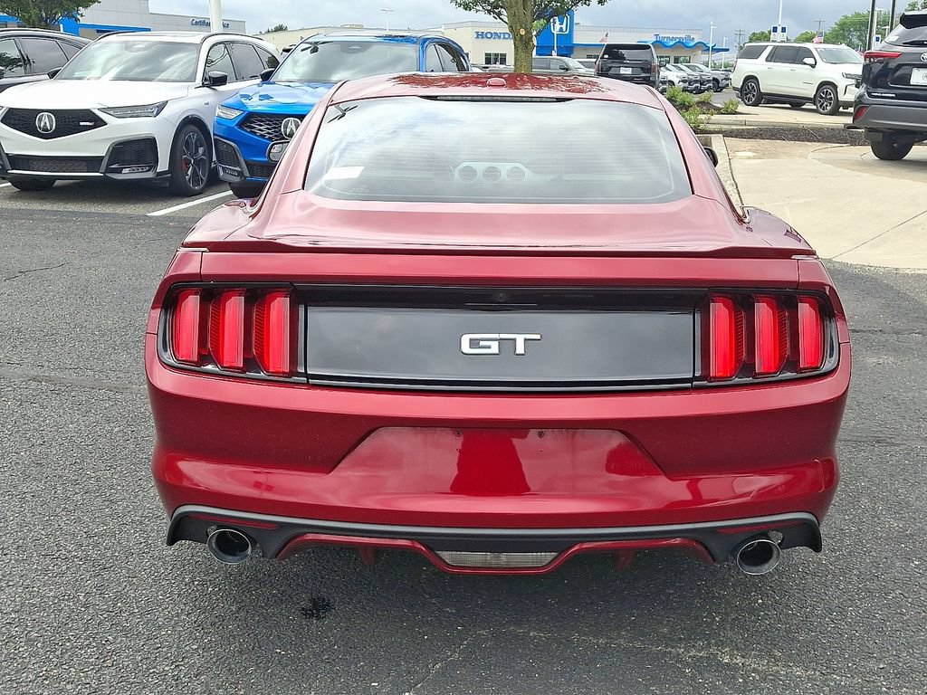 Used 2017 Ford Mustang GT Premium RWD image 5