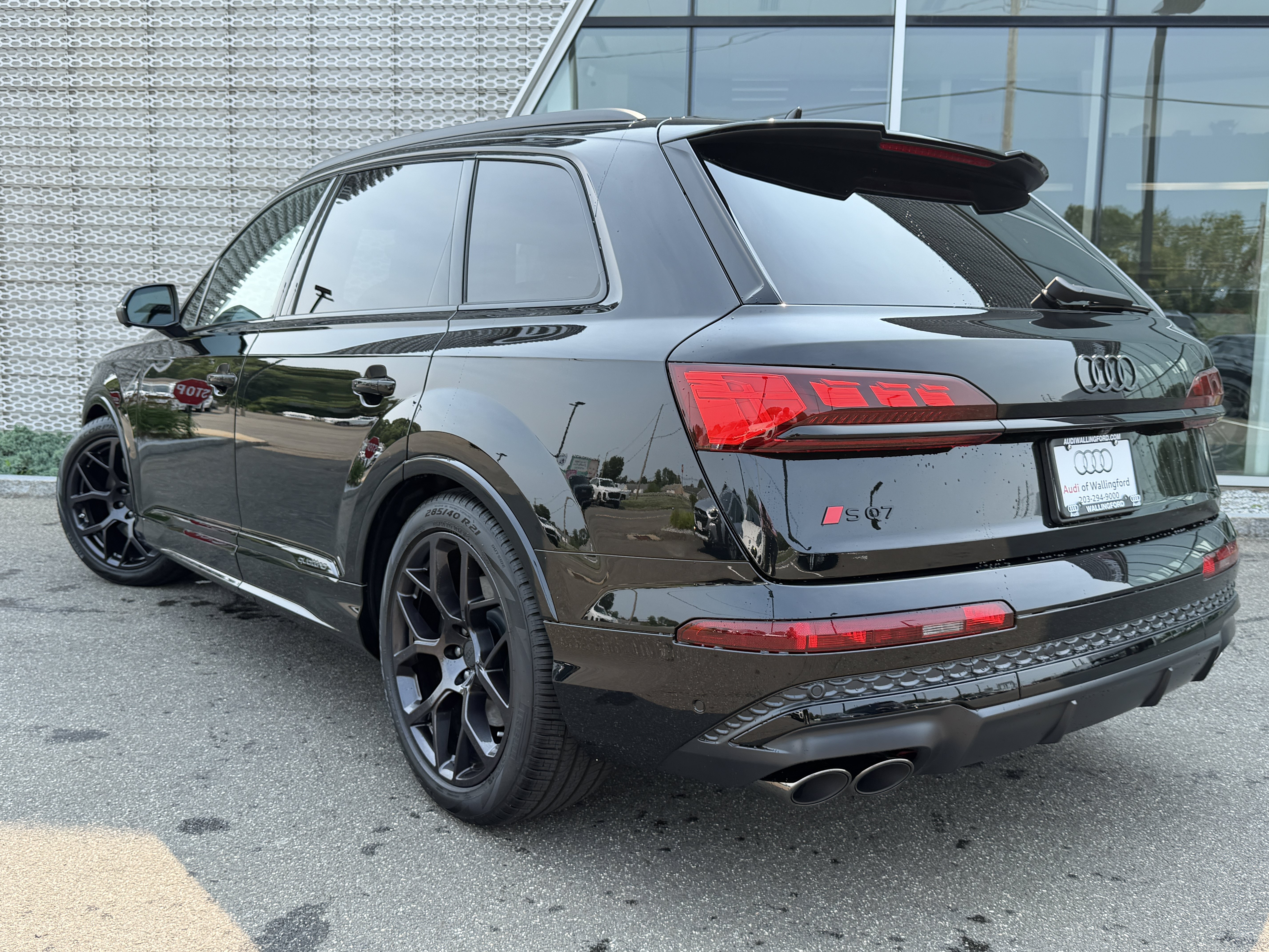 New 2026 Audi SQ7 Prestige AWD/4WD image 3