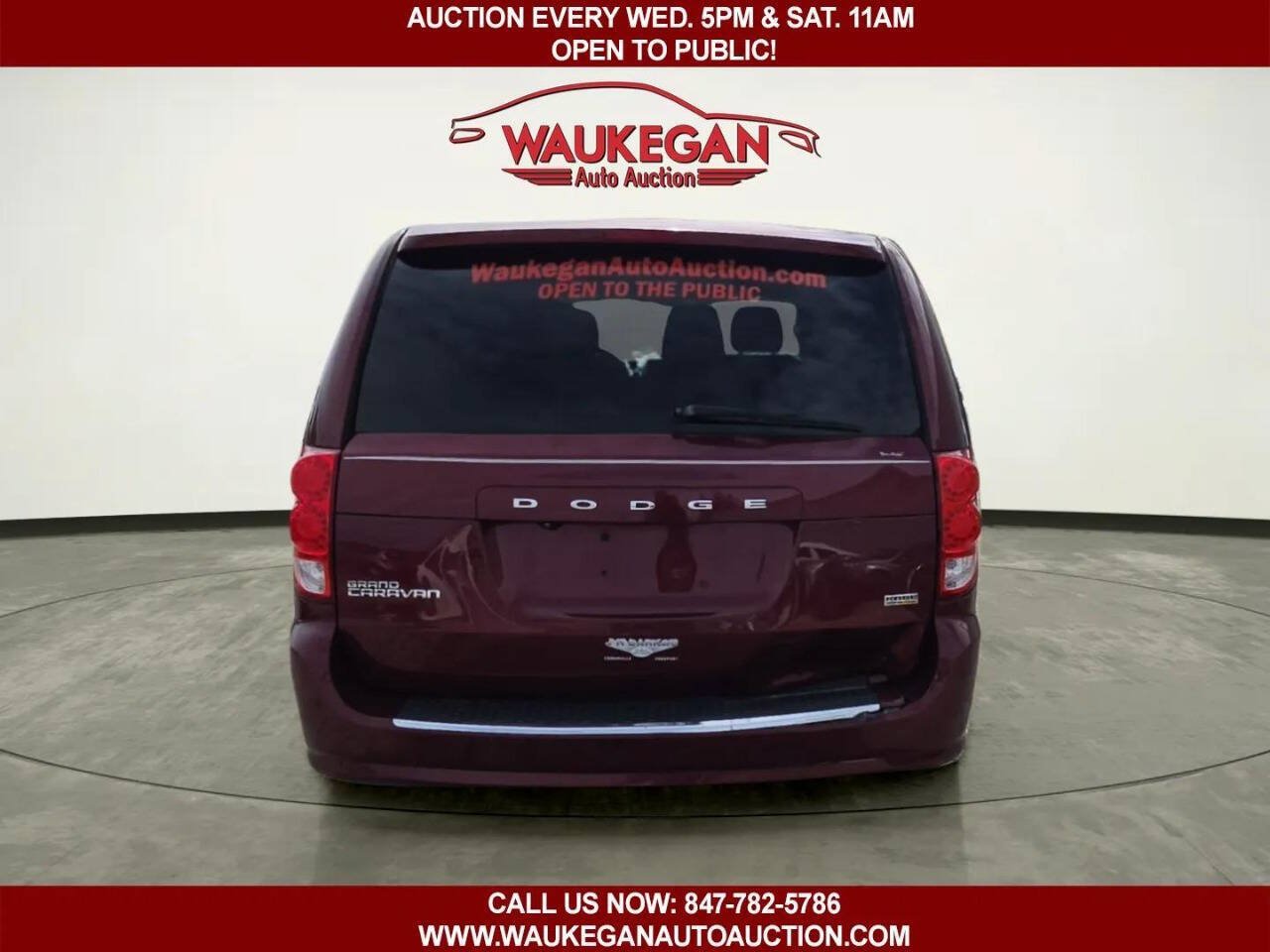 Used 2018 Dodge Grand Caravan SE w/ UConnect Hands-Free Group FWD image 6