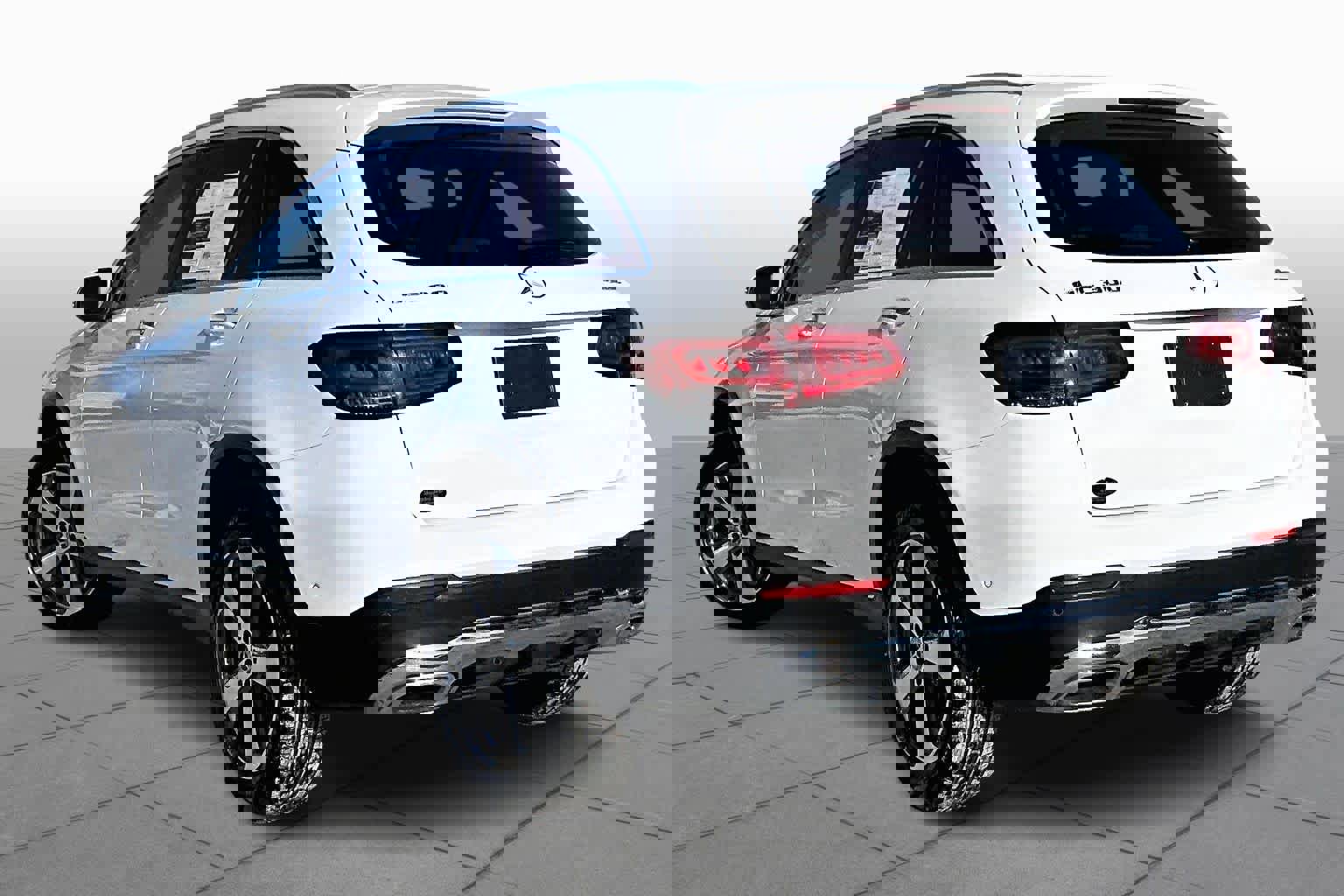 Used 2022 Mercedes-Benz GLC 300 4MATIC image 12