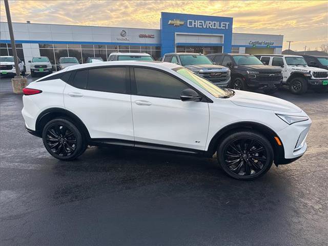 Used 2025 Buick Envista Sport Touring w/ Convenience I Package image 5