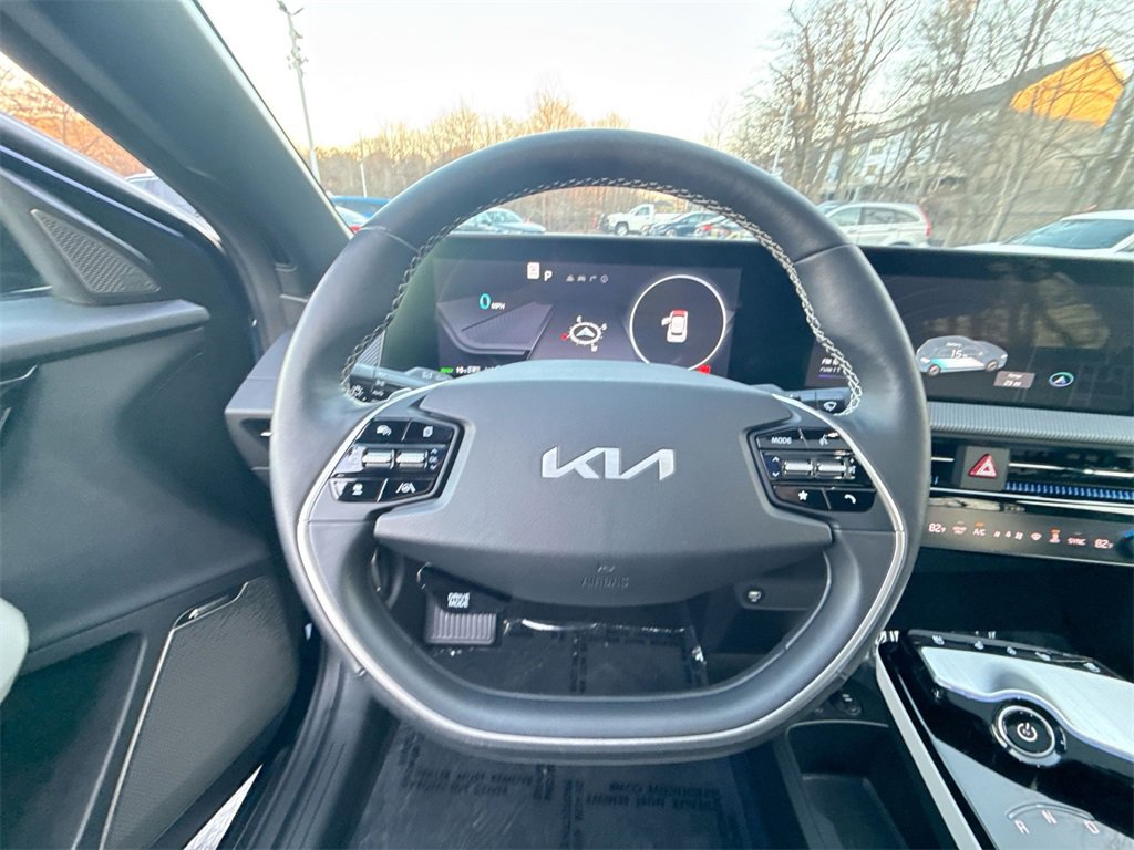 Used 2024 Kia EV6 GT-Line w/ GT-Line White Seat Package image 11