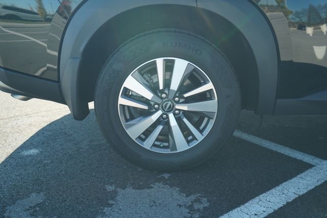Used 2023 Nissan Pathfinder SL image 41