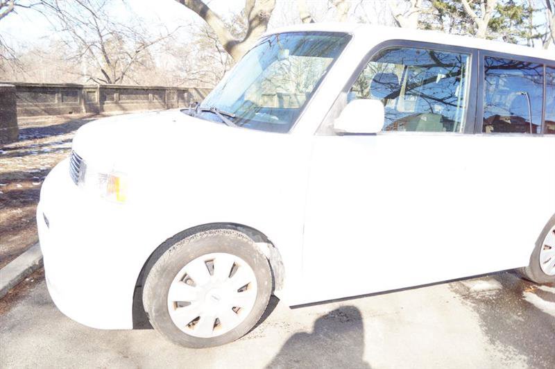 Used 2006 Scion xB image 4