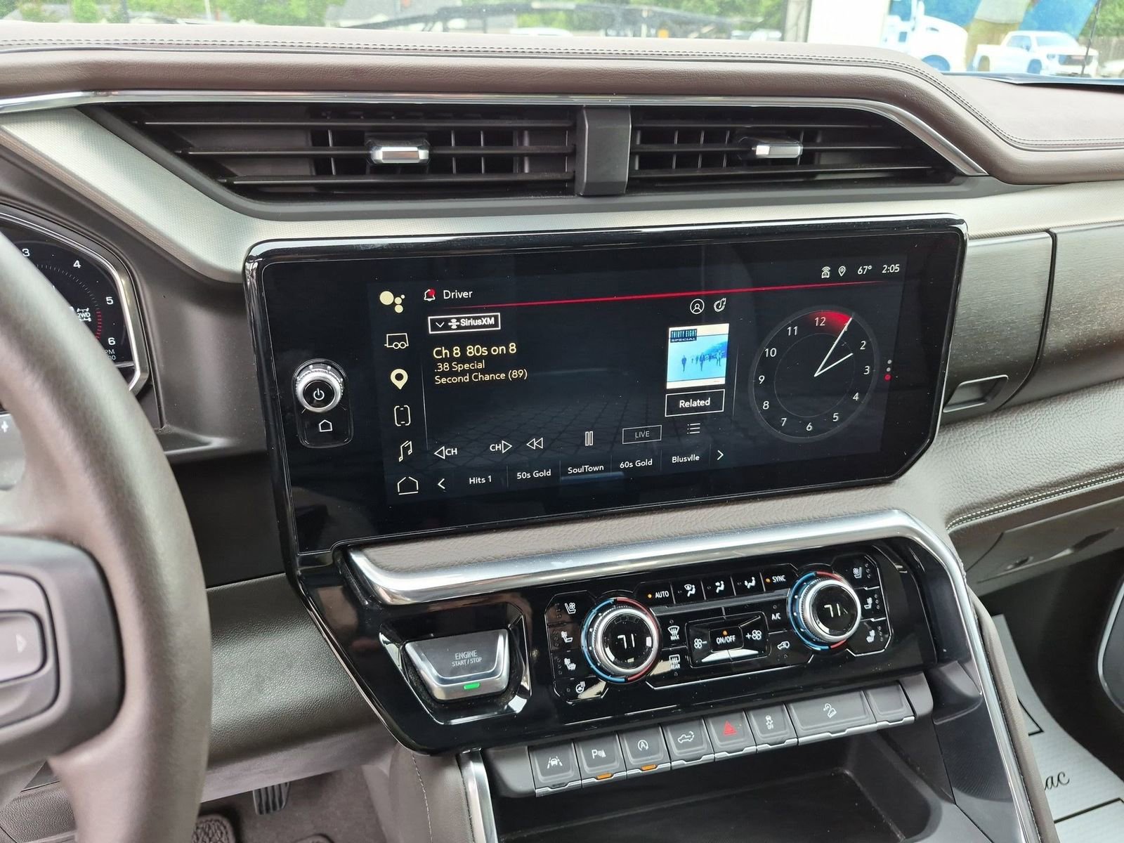 Certified 2025 GMC Sierra 1500 Denali AWD/4WD image 13