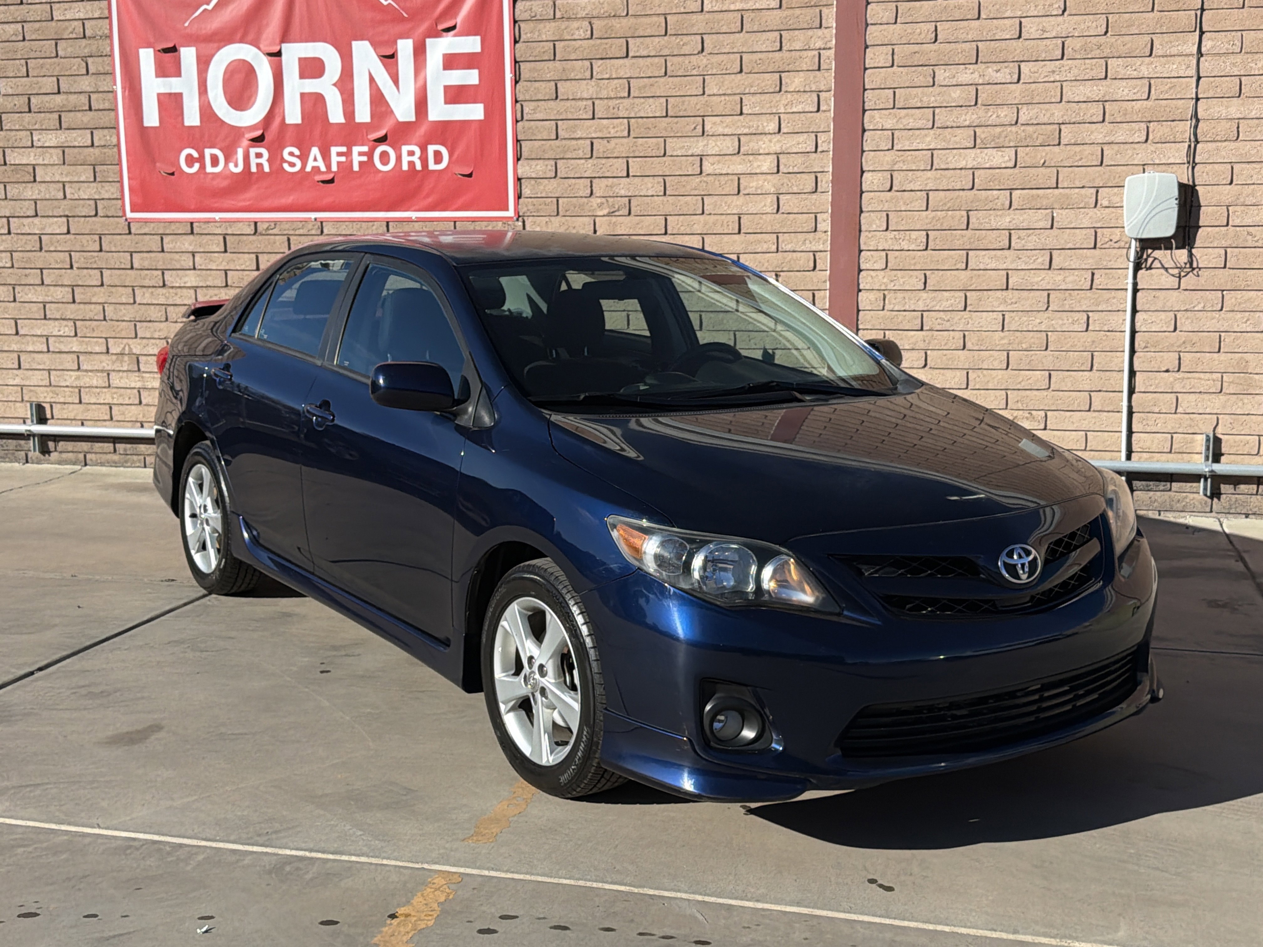 Used 2013 Toyota Corolla image 5
