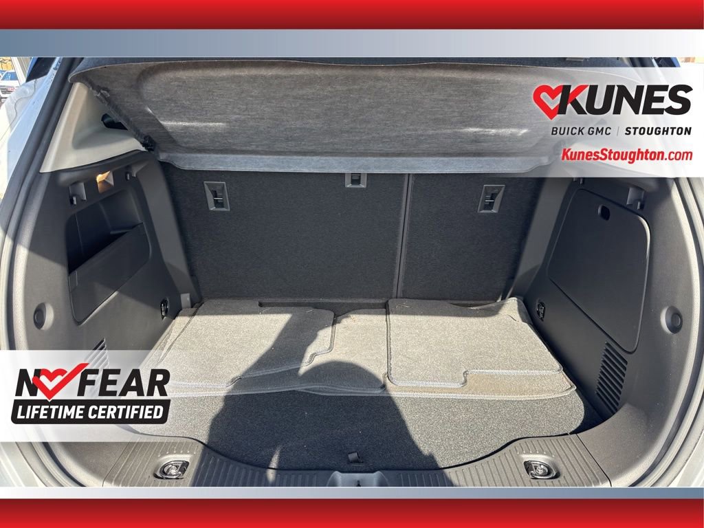 Used 2021 Buick Encore Preferred w/ Safety Package image 40