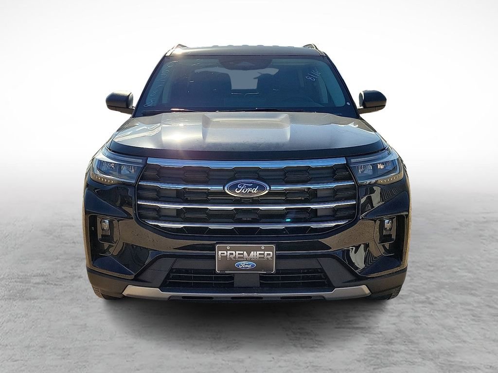New 2025 Ford Explorer Active w/ Active Comfort Package RWD image 3