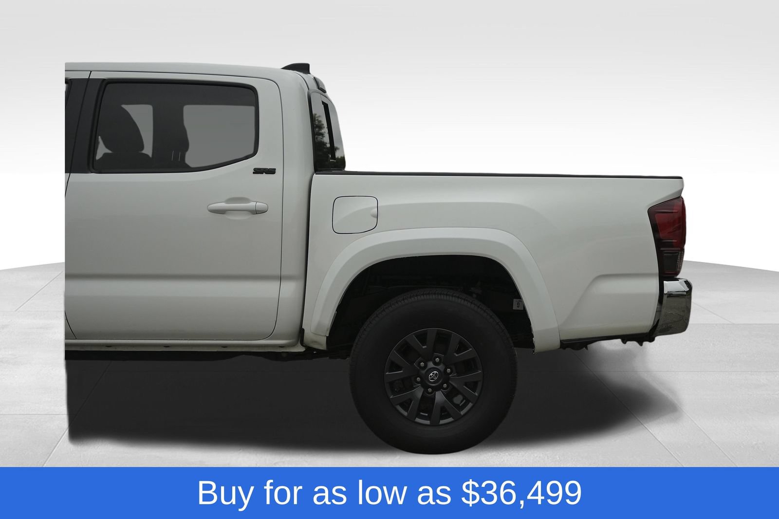 Used 2023 Toyota Tacoma SR5 AWD/4WD image 8