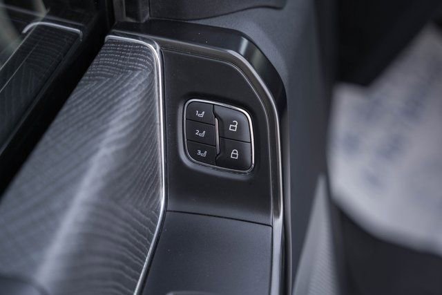 Used 2021 Ford F150 Platinum w/ Equipment Group 701A High image 57