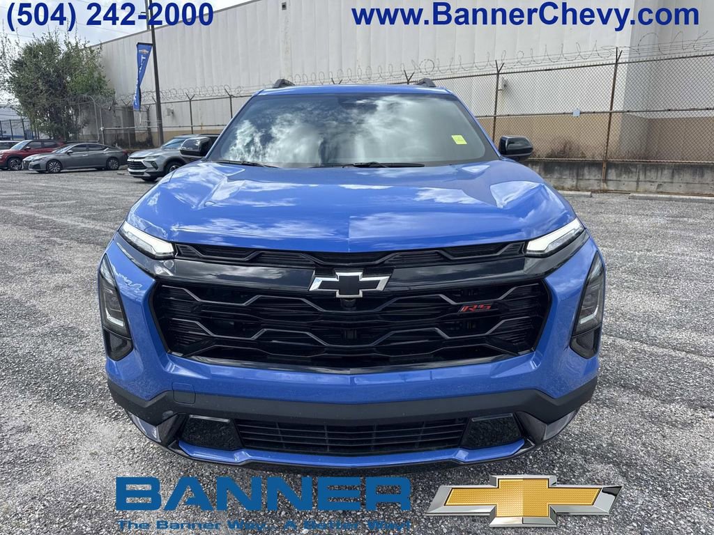 New 2026 Chevrolet Equinox RS w/ Convenience Package III FWD image 2