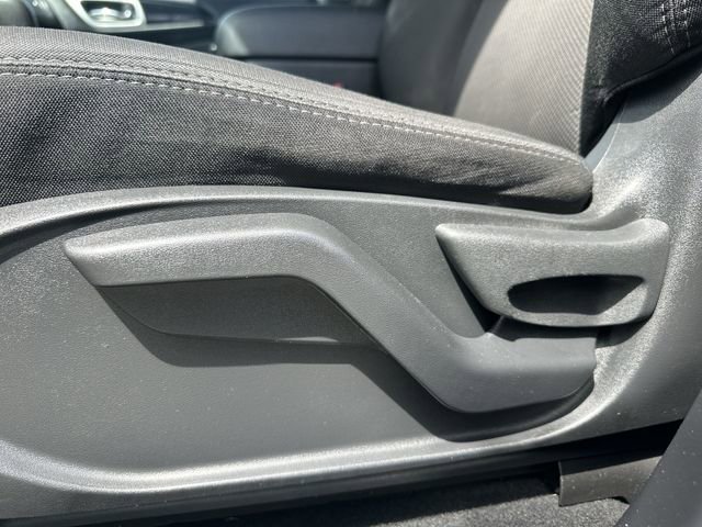 Used 2020 Nissan Pathfinder S image 13