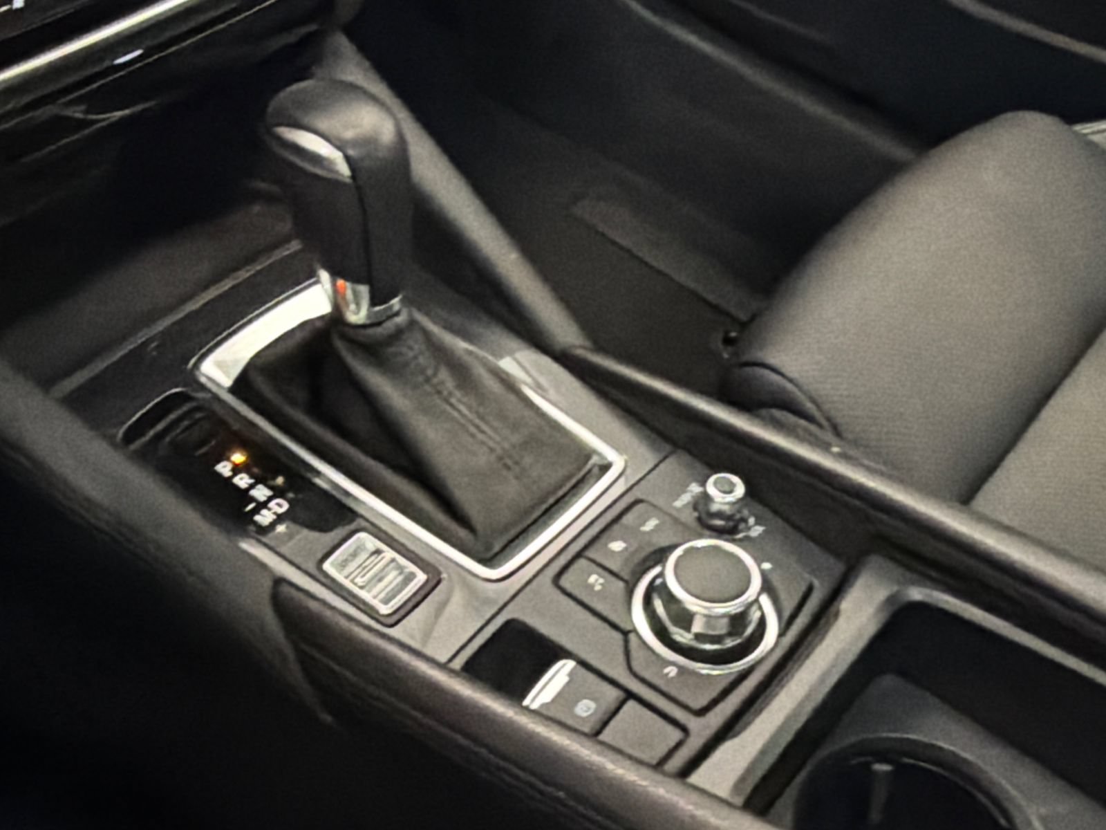 Used 2017 MAZDA MAZDA6 Touring FWD image 24