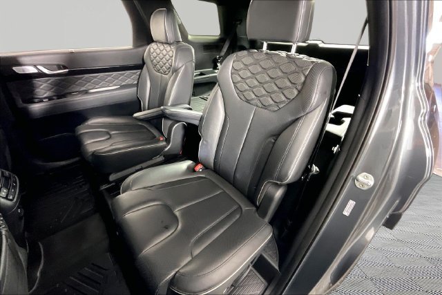 Used 2022 Hyundai Palisade Calligraphy FWD image 19