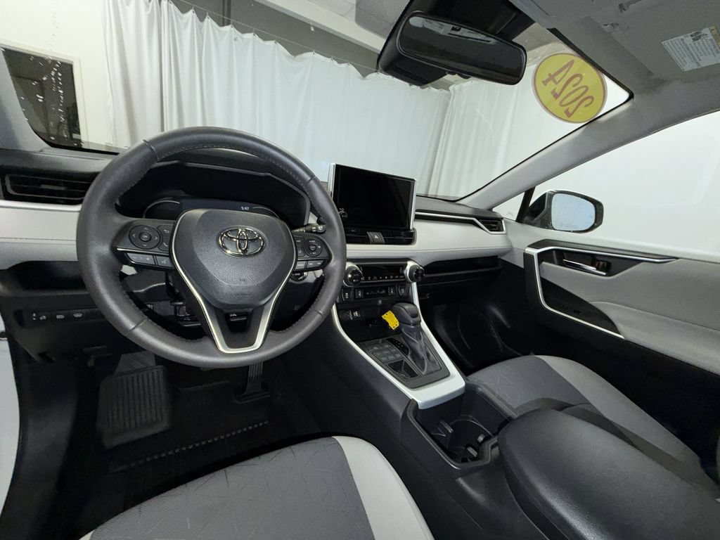 Used 2024 Toyota RAV4 XLE w/ Convenience Package AWD/4WD image 13