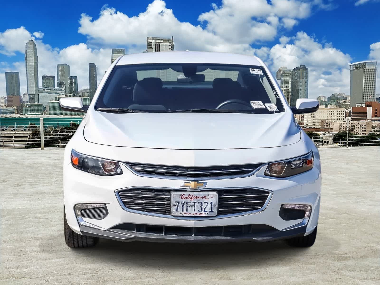 Used 2017 Chevrolet Malibu Hybrid FWD image 2