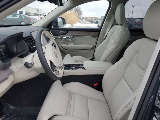New 2026 Volvo XC90 B6 Ultra w/ Protection Package image 5