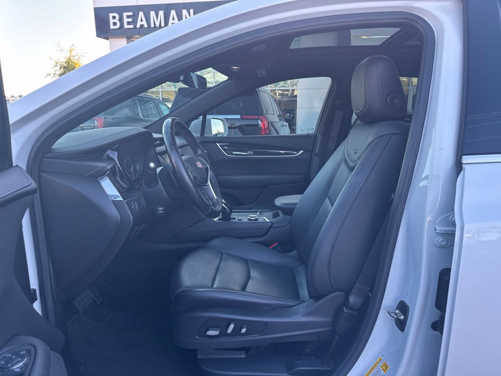 Used 2020 Cadillac XT5 Premium Luxury AWD/4WD image 12