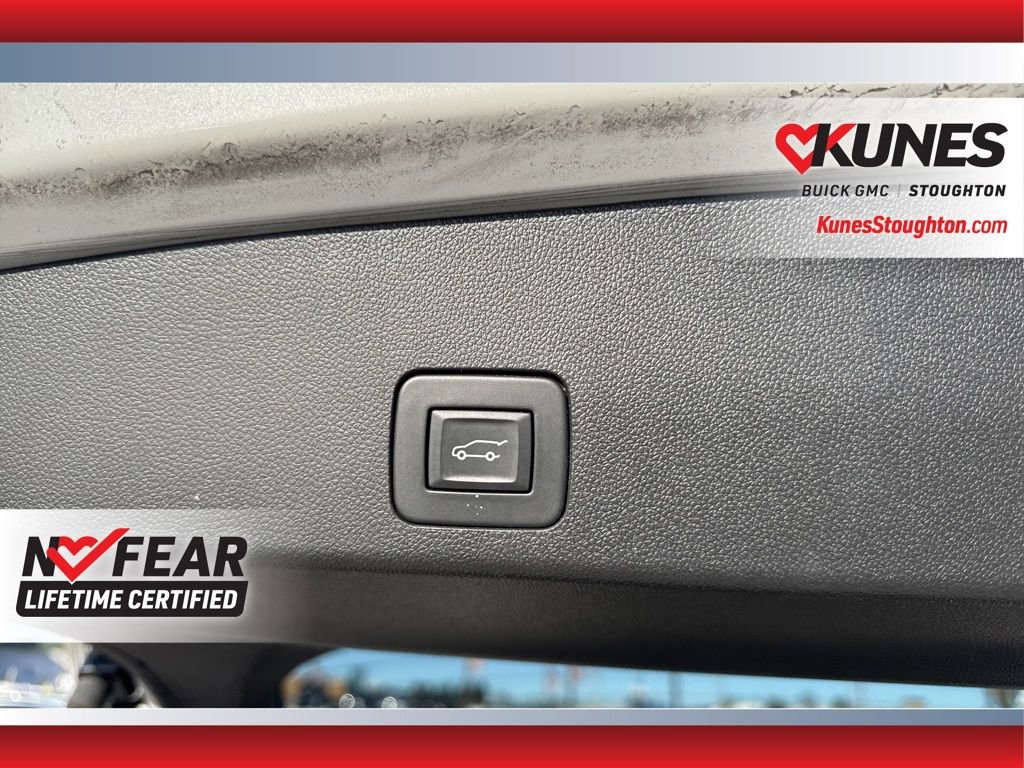 Used 2024 Buick Encore GX Avenir w/ Avenir Convenience Package image 45