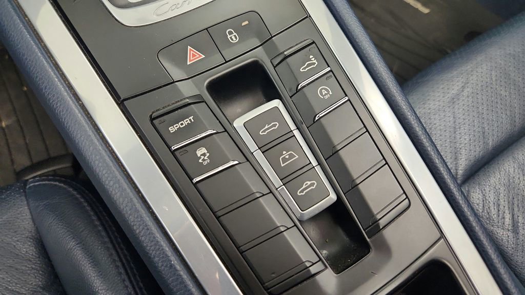 Used 2012 Porsche 911 Carrera RWD image 35