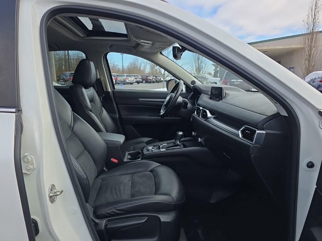 Used 2019 MAZDA CX-5 Touring image 94