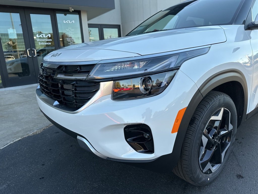 New 2026 Kia Seltos S image 12