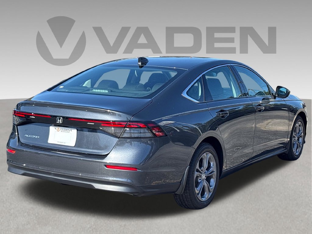 Used 2024 Honda Accord EX image 18