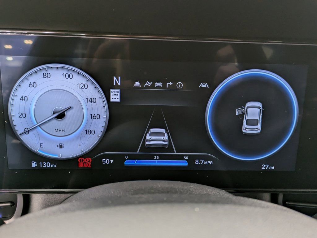 Used 2025 Hyundai Elantra N Base image 14