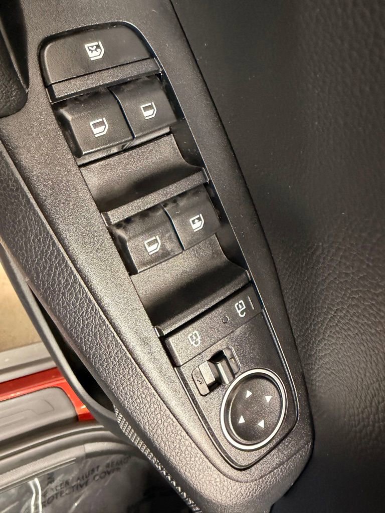 Used 2024 Kia Seltos X-Line AWD/4WD image 19