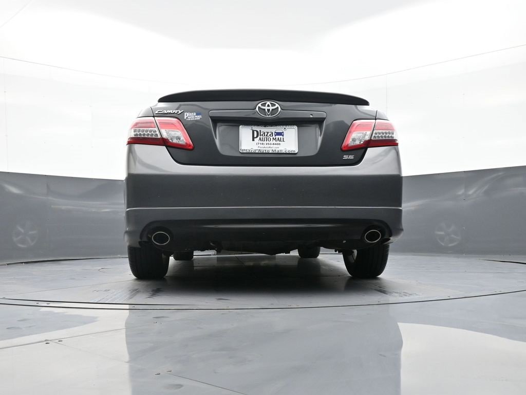 Used 2011 Toyota Camry SE image 31