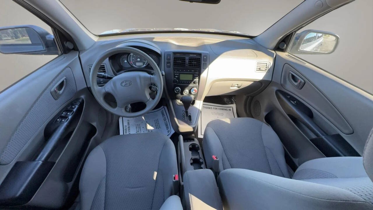 Used 2009 Hyundai Tucson GLS FWD image 9