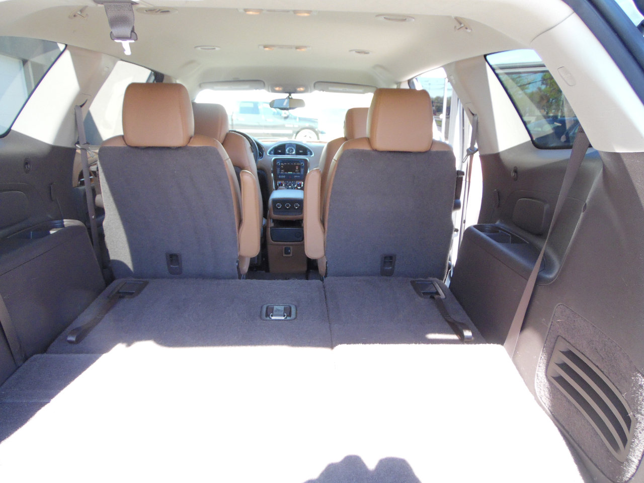 Used 2017 Buick Enclave Leather image 6