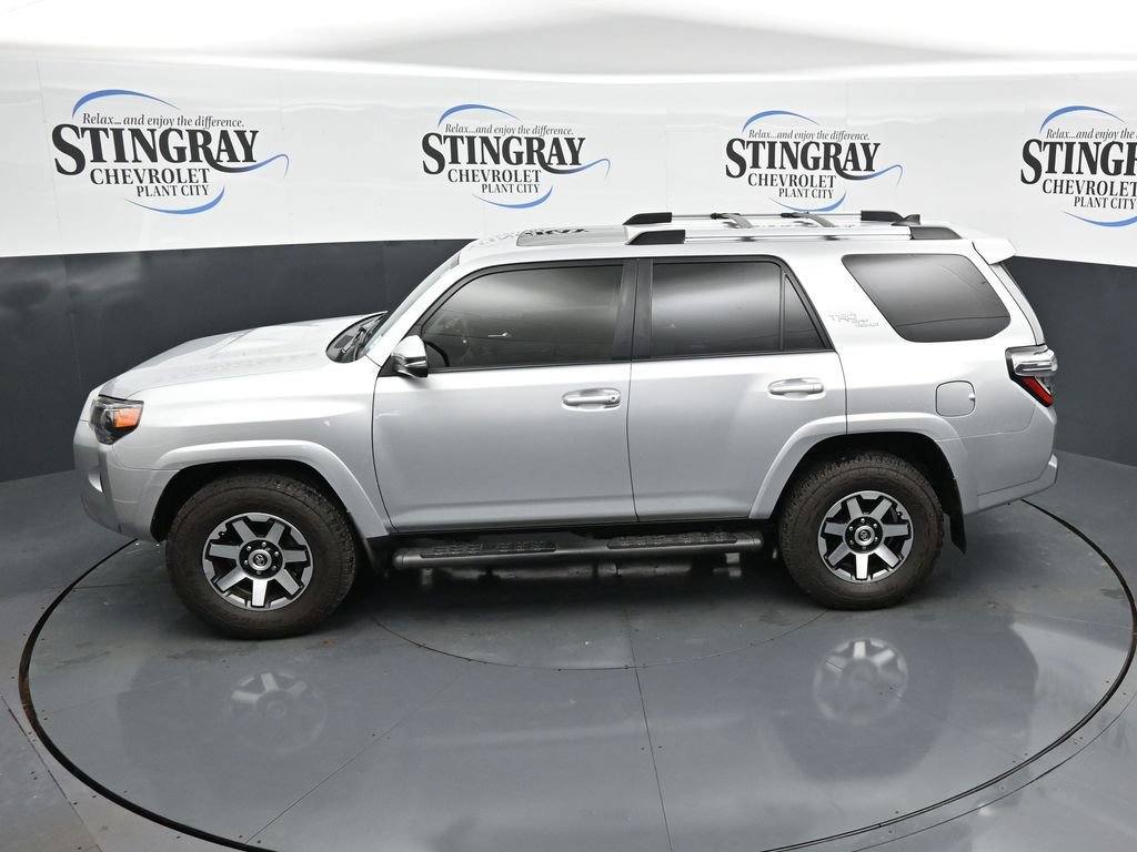 Used 2018 Toyota 4Runner TRD Off-Road Premium AWD/4WD image 21
