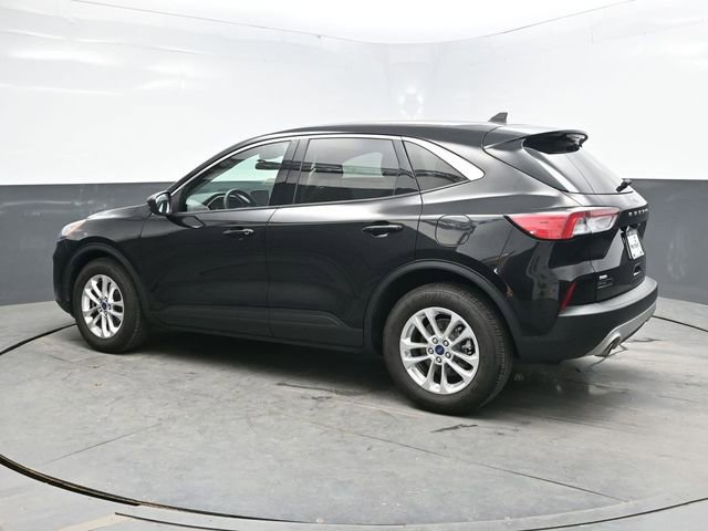 Used 2022 Ford Escape SE FWD image 4