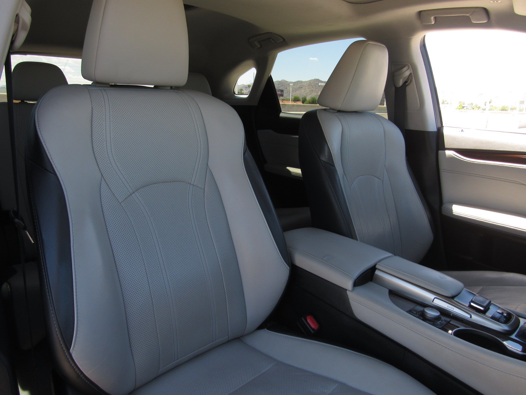 Used 2017 Lexus RX 350 FWD w/ Premium Package image 11