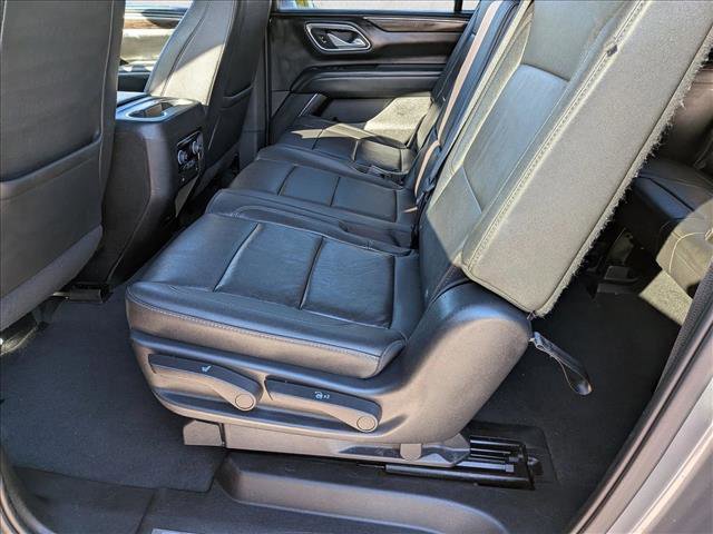 Used 2022 Chevrolet Suburban Z71 image 15