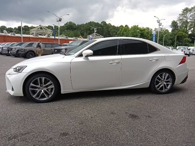 Used 2018 Lexus IS 300 w/ Accessory Package 2 RWD image 7