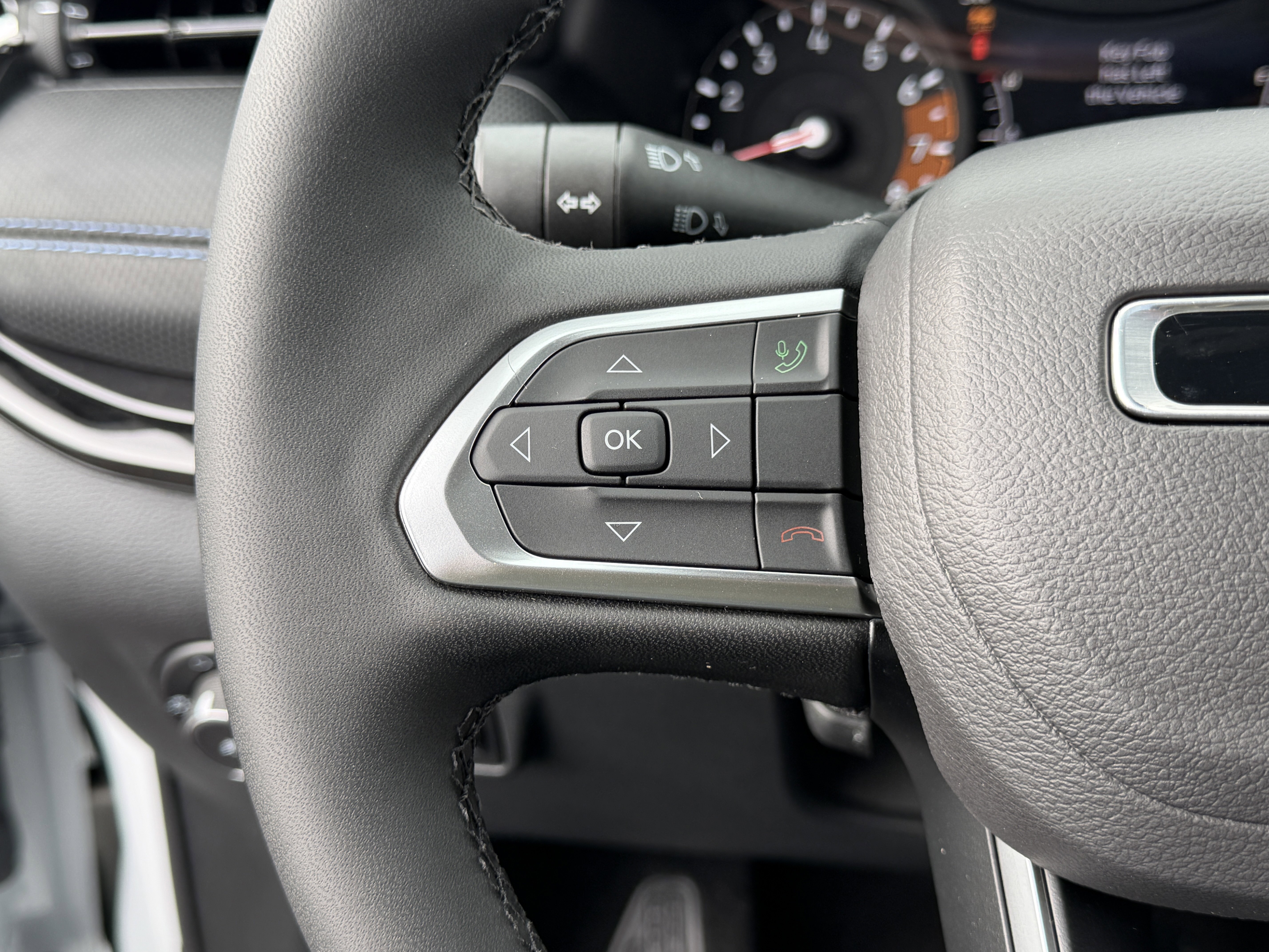 New 2026 Jeep Compass Latitude image 20