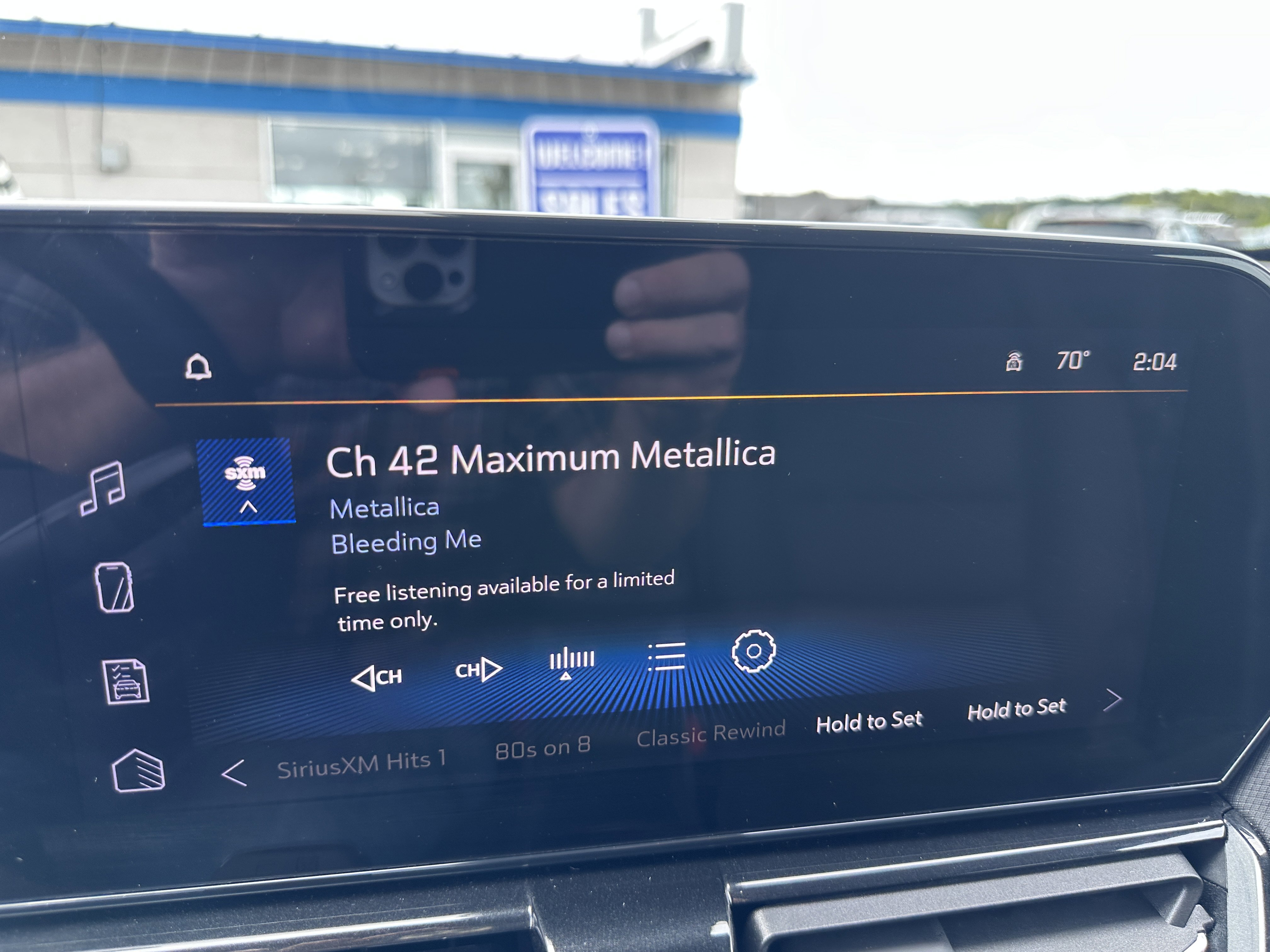 Used 2024 Chevrolet TrailBlazer RS w/ Convenience Package image 22