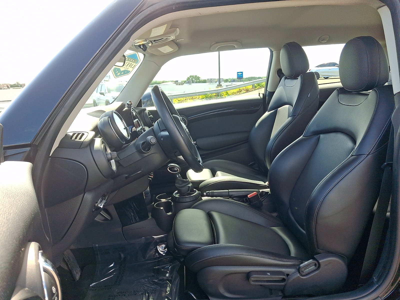 Used 2015 MINI Cooper S FWD image 13