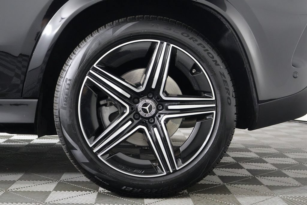 Certified 2025 Mercedes-Benz GLE 580 4MATIC image 16