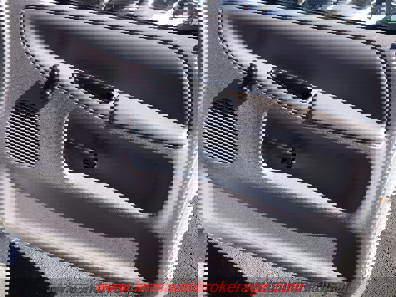 Used 1999 Dodge Ram 1500 Truck ST image 15