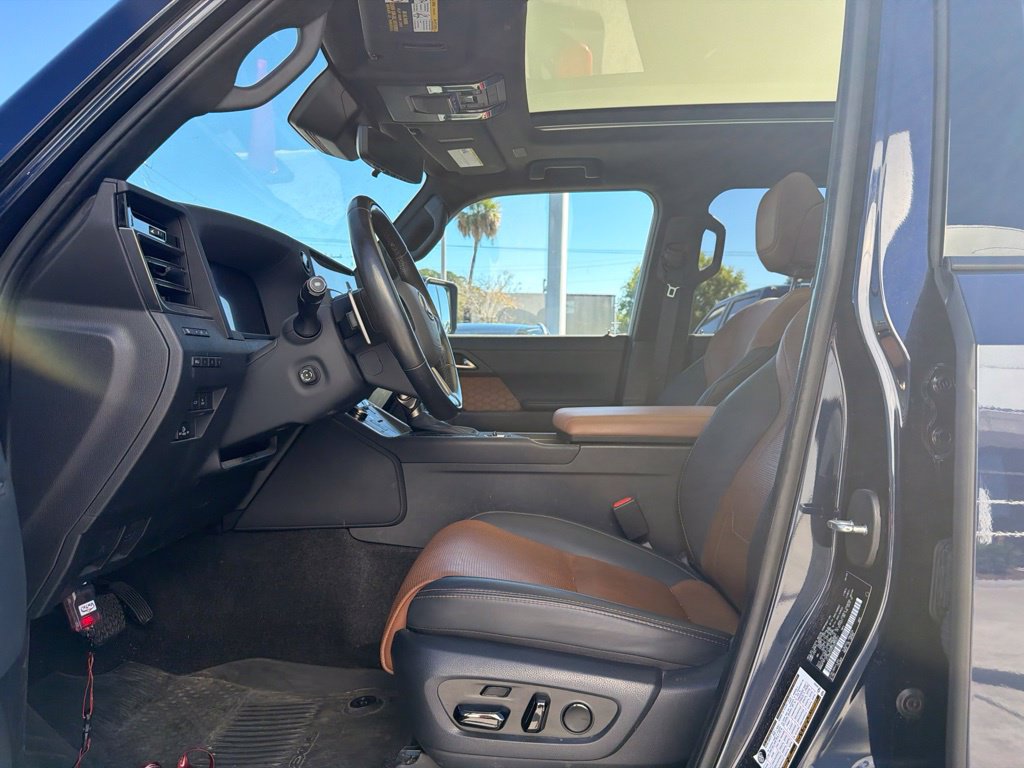 Used 2025 Lexus GX 550 w/ Accessory Package (2T) AWD/4WD image 8