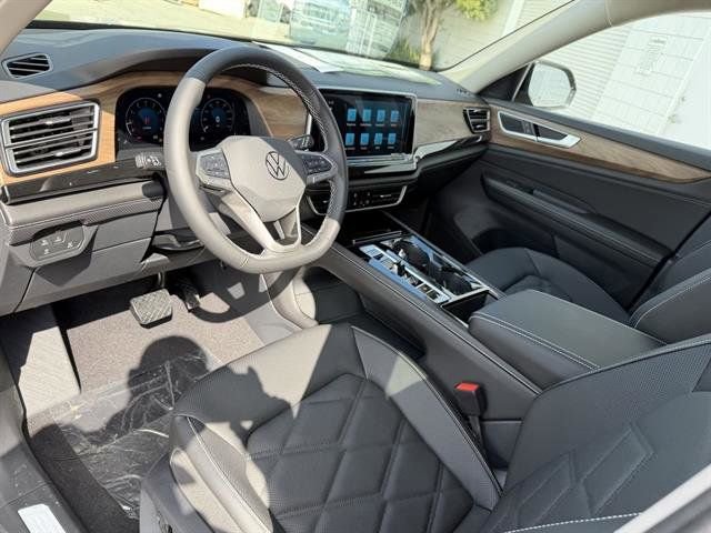 New 2026 Volkswagen Atlas SE image 2