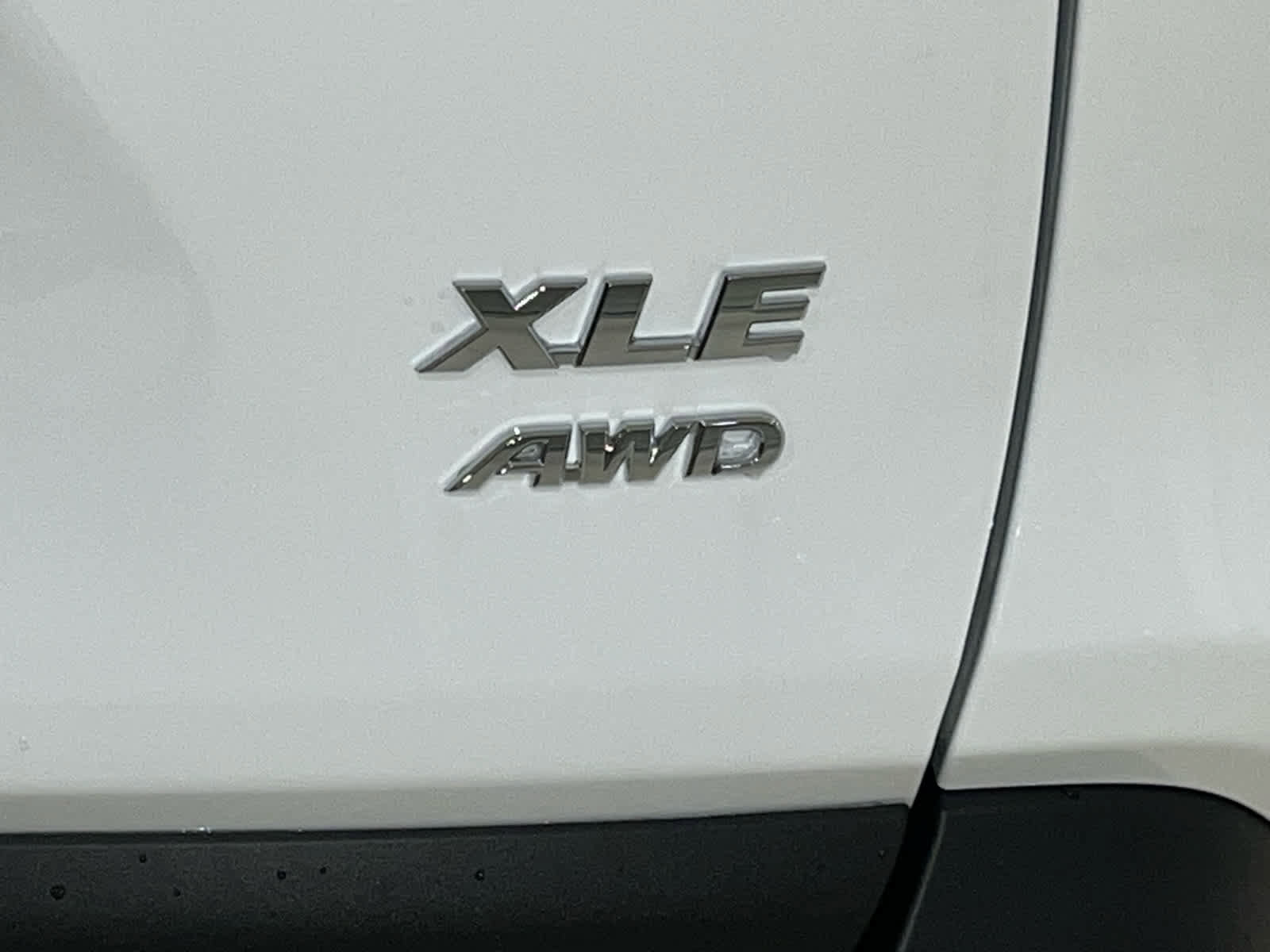 New 2025 Toyota RAV4 XLE image 9