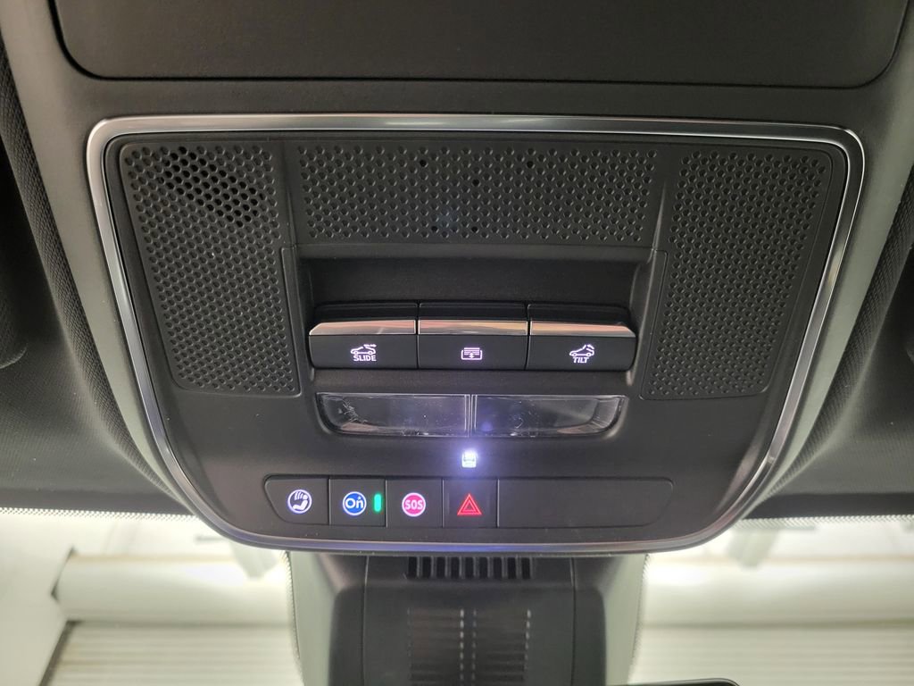 New 2026 Chevrolet Equinox RS w/ Convenience Package III image 14