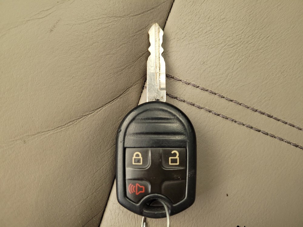 Used 2014 Ford Edge SEL w/ Equipment Group 204A FWD image 32