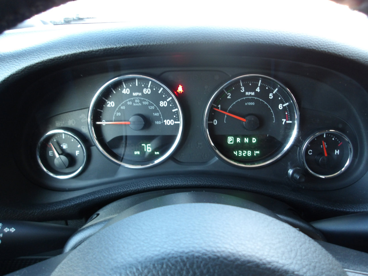 Used 2018 Jeep Wrangler Unlimited Sahara image 17